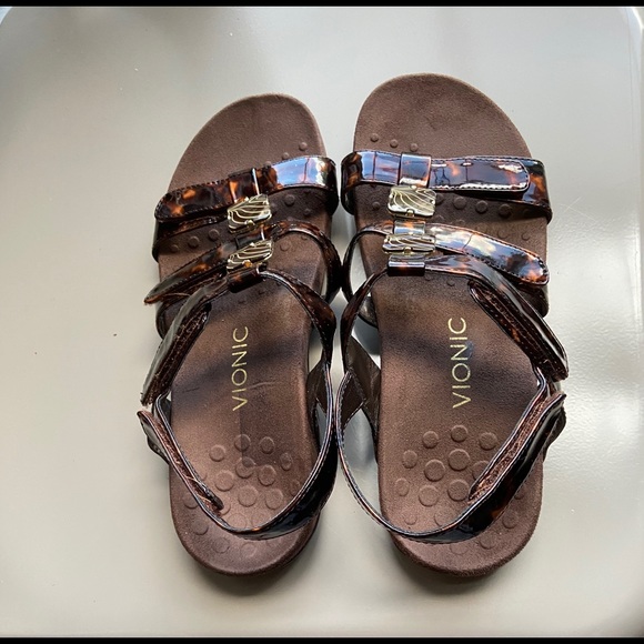 Vionic sandals size 8 - Picture 6 of 11